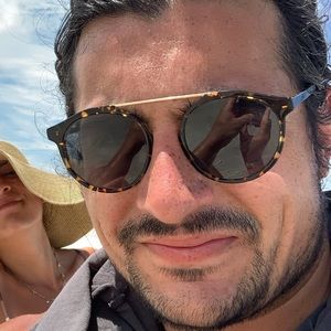 Meet your Posher, Daniel